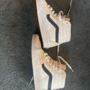 Like new high top Vans size 5.5